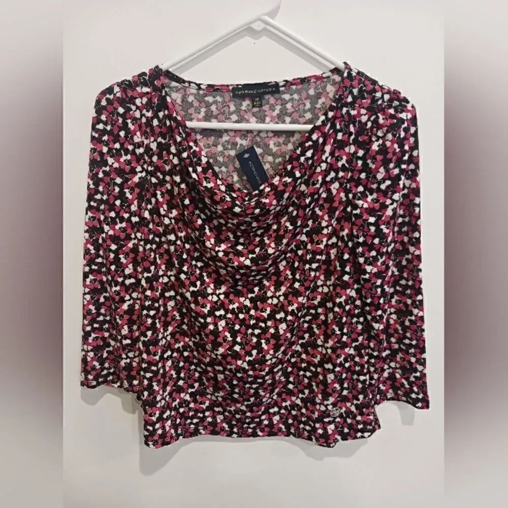ADDRIENNE VITTADINI Statement Top